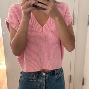 Short Sleeve V-Neck - Callahan - XS